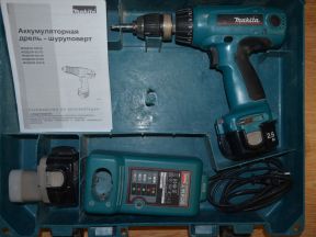 Дрель-шуруповерт Makita 6317dwde