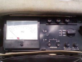 Мегаомметр Ф4102/1-1М класс точности 1.5