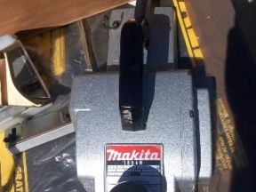 Рубанок-фуганок Makita 1804N