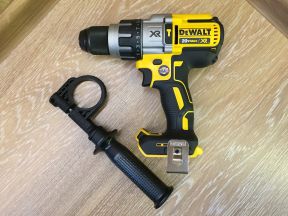 Ударная дрель Dewalt DCD996