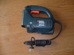 Электролобзик black Decker ks633e