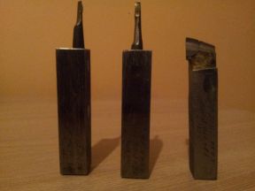 Токарные резцы по металлу 3 штуки