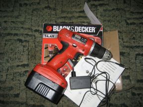 Шуруповерт blackdecker 14.4V