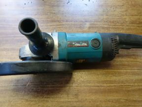  ушм Makita 9069S