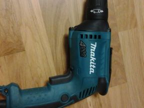 Makita FS4000 шуруповерт