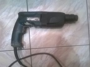 Перфоратор makita HR2450