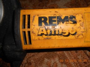 Электрический резьбонарезной клупп rems Амиго