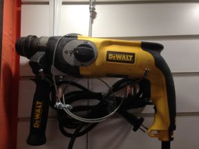 Перфоратор dewalt D25123K