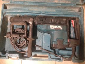 Перфоратор Makita HR5001C