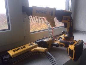 Ленточный шуруповерт DeWalt DCF620D2K