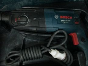 Bosch GBH 2-28DFV и Makita HR-2400