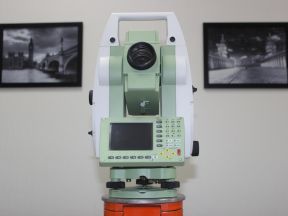 Тахеометр Leica TCR1202+ R1000