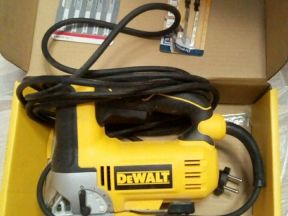 Лобзик DeWalt 349