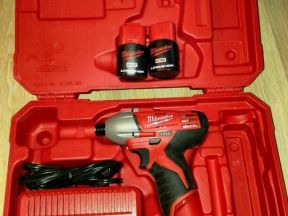 Новый комплект Milwaukee M12volt