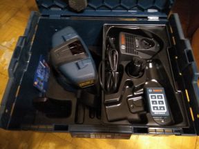 Лазер для проверки ровности пола Bosch GSL 2 Profe