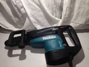 Перфоратор Makita HR 5210C