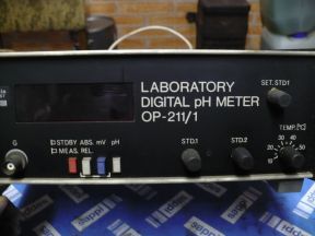  pH Meter OP 211/1