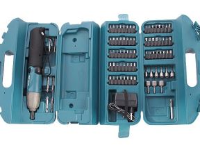 Аккумуляторный шуруповерт Makita 6723DW