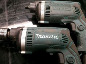 Дрель Makita HP 1630