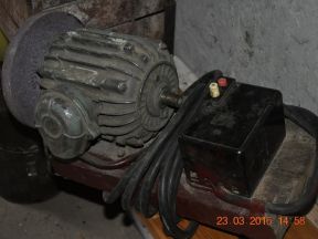 Электродвигатель асинхронный (точило)
