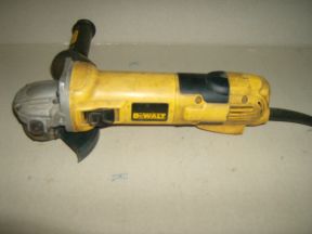 Болгарка Dewalt 28136 1500вт