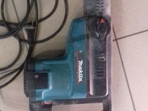 Перфоратор Makita HR5001C(профессионал)