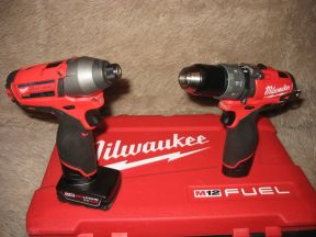 Набор шуруповертов Milwaukee M12 fuel 2597-22