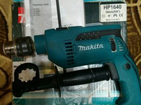 Дрель ударная Makita HP 1640