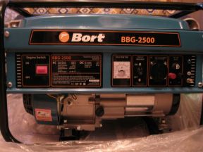 Генератор Bort BBG-2500