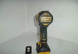 Шуруповёрт-винтовёрт DeWalt DCF887 164Н/м