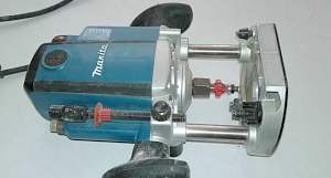 Фрезер Makita RP2300FC