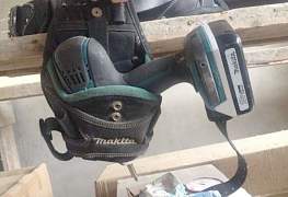 Шуруповерт Makita