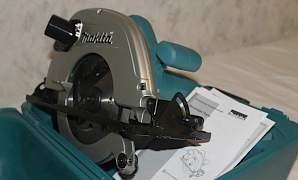 Продам новую дисковую пилу Makita 5704RK, 190 мм