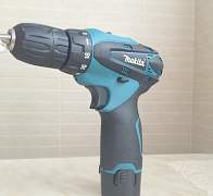 Новый шуруповёрт Makita 12V