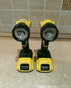 Светодиодный фонарь dewalt DCL040
