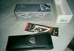 Мультитул Victorinox 3.0327.l1 swiss tool новый