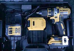 Шуруповерт Девольт DeWalt DCD732 Д2