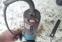 Ушм-Makita 9565CV,1400 Вт, д.125 мм