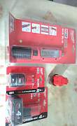 Milwaukee m12 1.5, 2 и 4а, фонарь m12sl-0, m18 usb