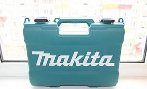 Новый шуруповерт Makita DF331dwye 10.8В 1.5 Ач