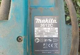 Фрезер Makita 3612C