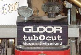 Машина для резки труб, ручная. gloor Tubocut IV
