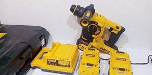 Аккумуляторный перфоратор Dewalt DCH364M2 36V