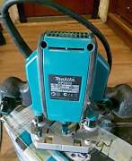 Фрезер Makita RP0900