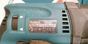 Перфоратор Makita HR2230