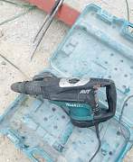 Перфоратор Makita HR5210C