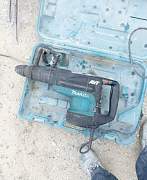 Перфоратор Makita HR5210C