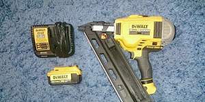 Нейлер Dewalt DCN 692 (под заказ )