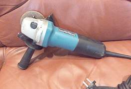 Нивелир Bosch PLL 360 болгарка Makita 9558HN