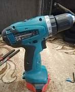 Шуруповерт Makita 6271D